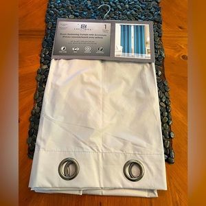 CRESTHILL Grey Curtain w/Grommet (1 Panel)